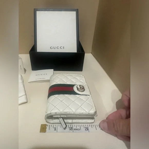 Gucci GG Marmont Sherry Leather Quilted BifoldWallet White